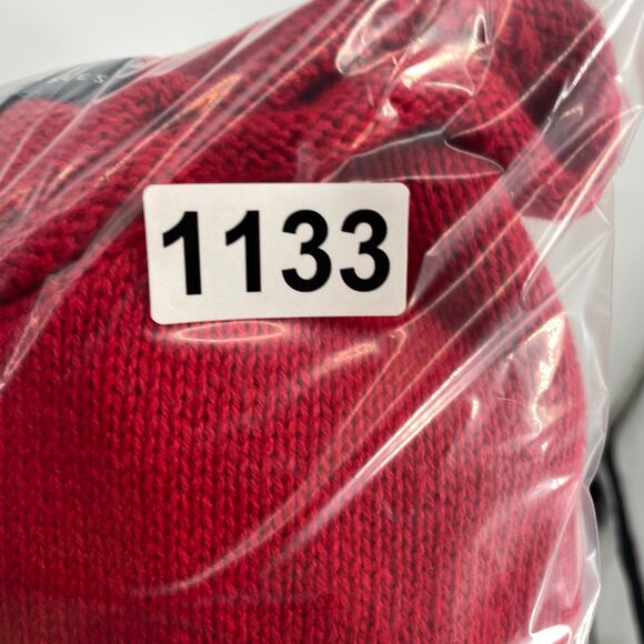 Northern Isles Sweater Women’s Large Red Christmas Santa Holiday Gifts Winter - Picture 8 of 8